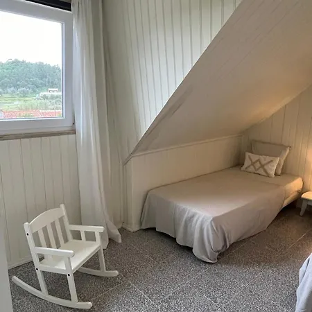 Casa Flores Leiria Silvercoast Portugal * Monte Redondo