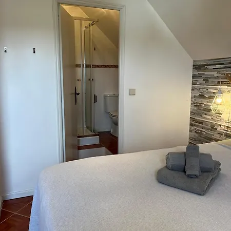 Casa Flores Leiria Silvercoast Portugal