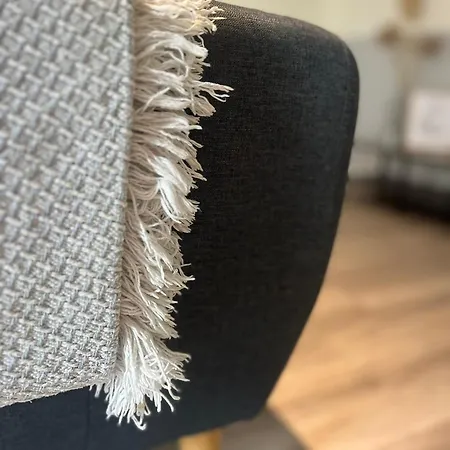 Casa Flores Leiria Silvercoast Portugal * Monte Redondo