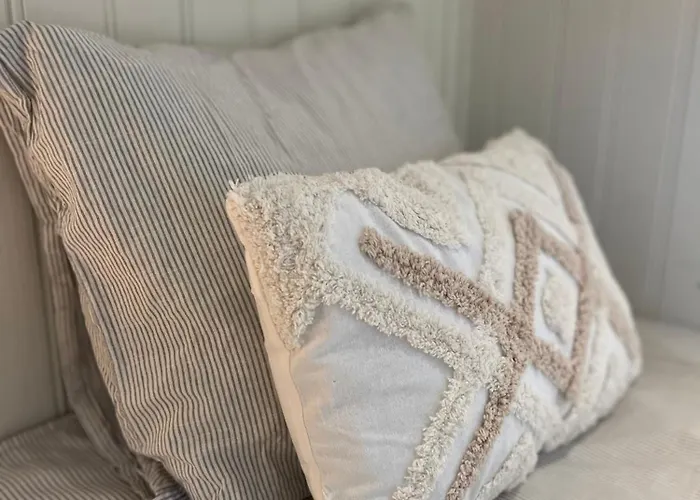 Casa Flores Leiria Silvercoast Portugal * Monte Redondo