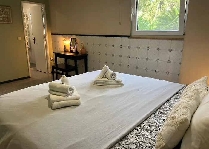 Casa Flores Leiria Silvercoast Portugal