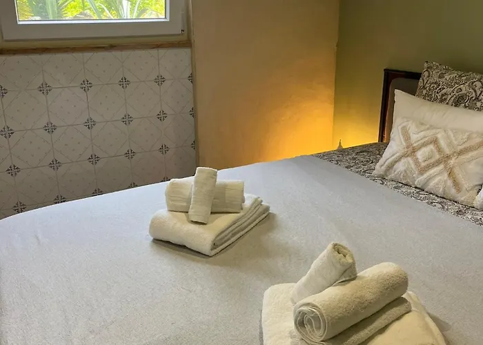 Casa Flores Leiria Silvercoast Portugal